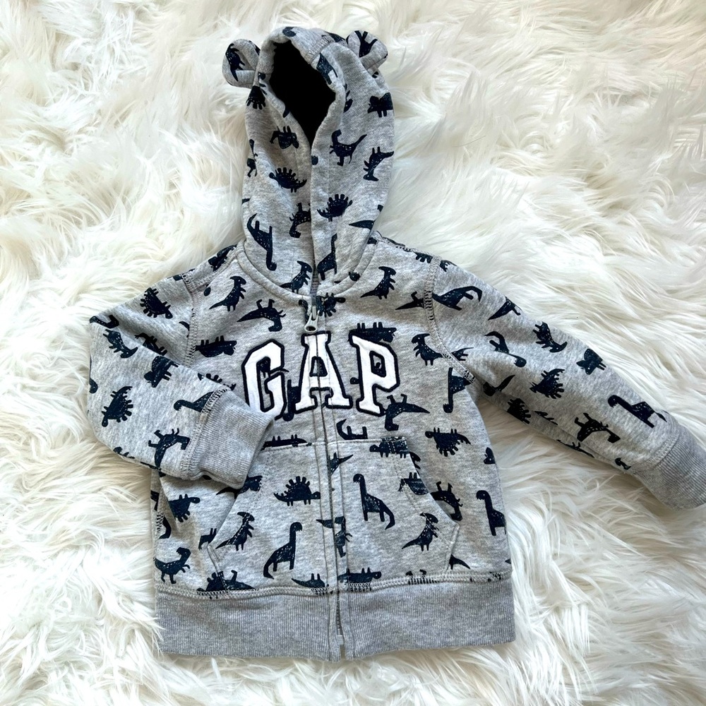 Gap sweatshirt! 6-12 months